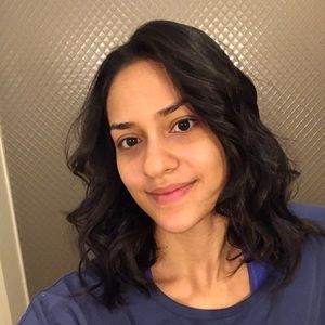 Meet your Posher, Ana